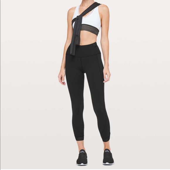 Lululemon Find Focus 7/8 Tight Pant size 6 Like New! - Picture 6 of 16